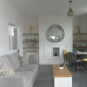 https://dots-place.yorkshirehotels.net